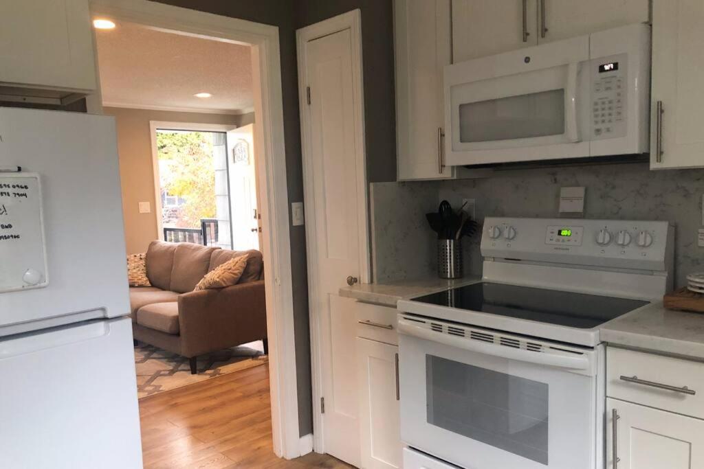 Cozy Crown Hill Carkeek Cottage W/3 Beds, Full Kitchen & Backyard In North סיאטל מראה חיצוני תמונה